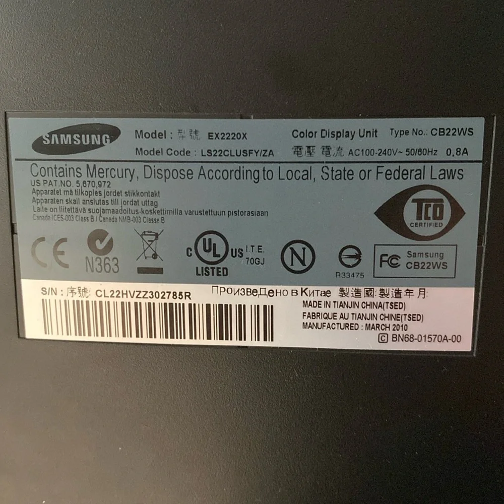Samsung SyncMaster EX2220 LED Monitor with stand - used